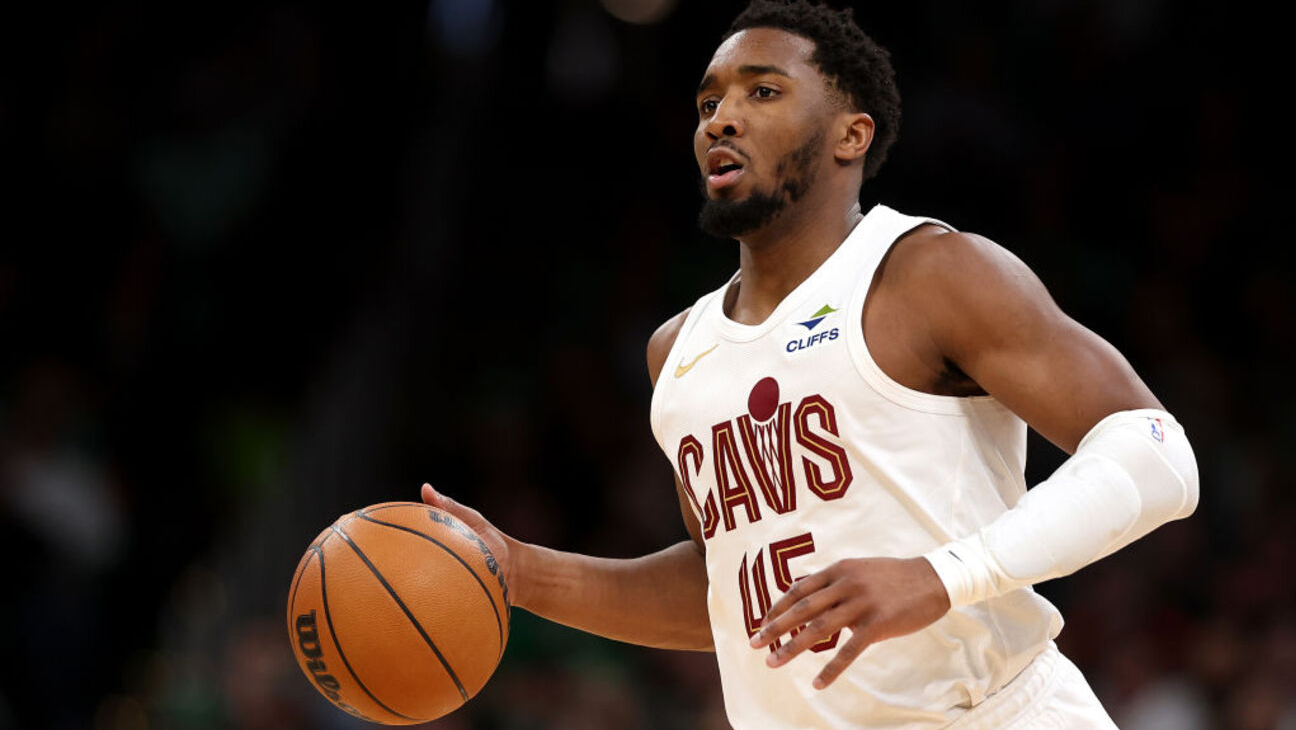 How To Watch Cleveland Cavs vs Boston Celtics Online with Sling TV