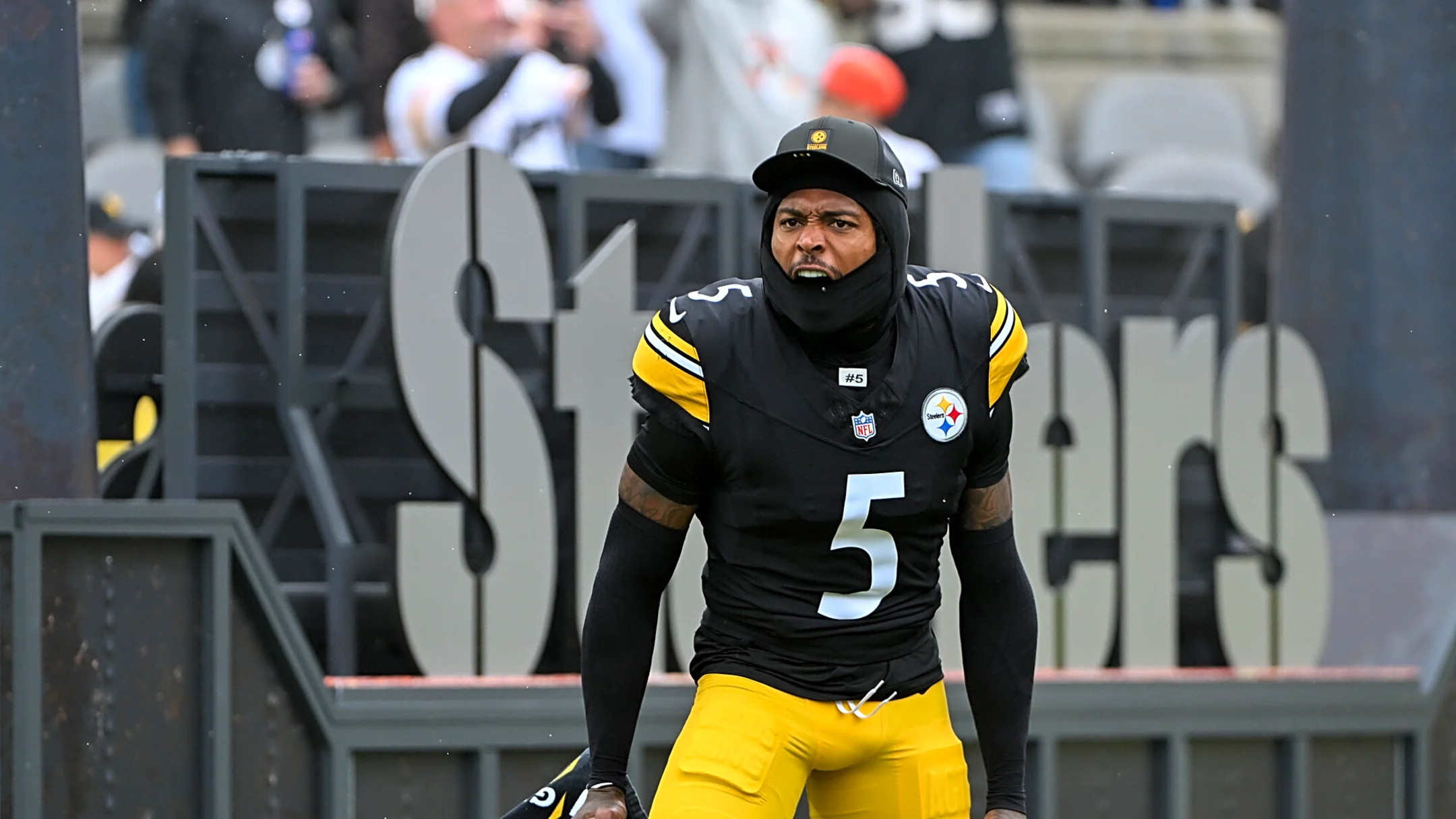 Steelers' Jalen Ramsey Absolutely Wants To Win For Aaron Rodgers: 'It's Important To Us'