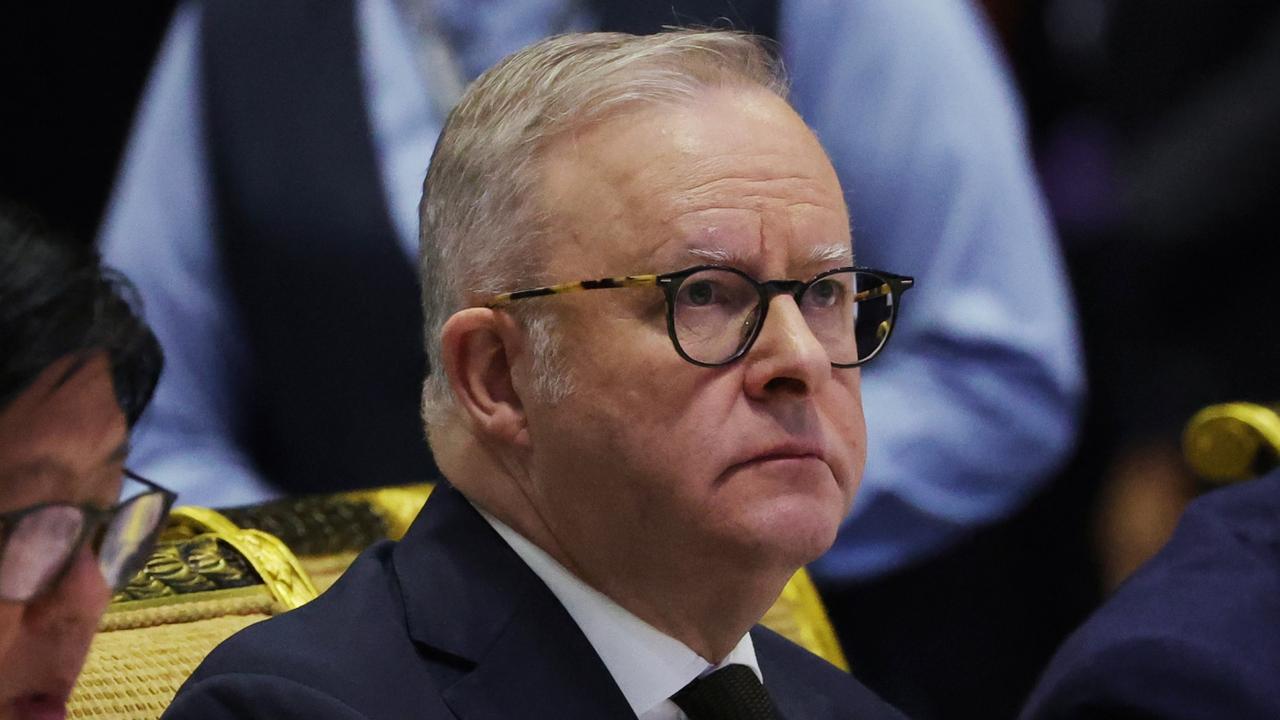 PM shrugs off China trade threat