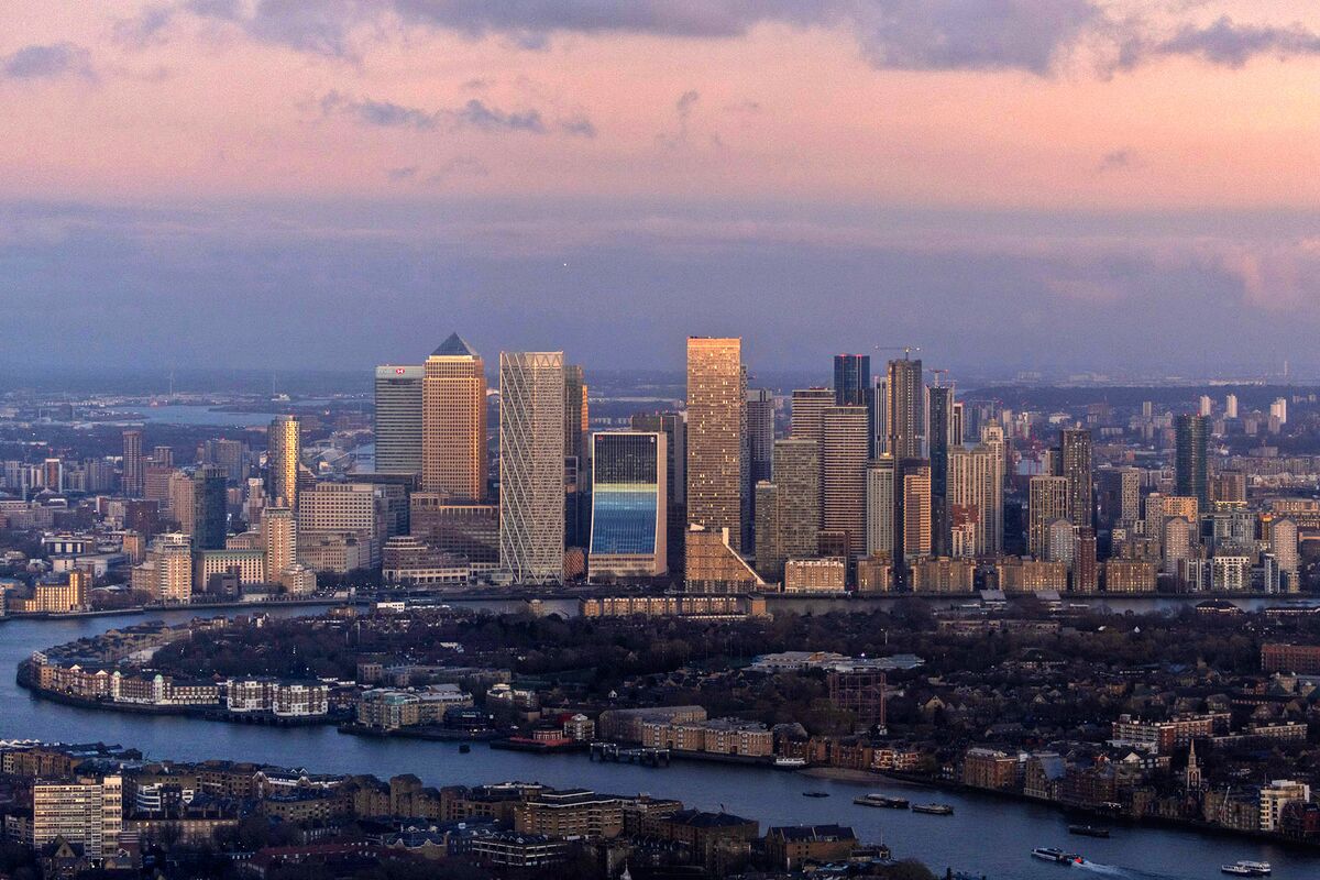 High Frequency Trading Triggers a Showdown Over a London Rooftop