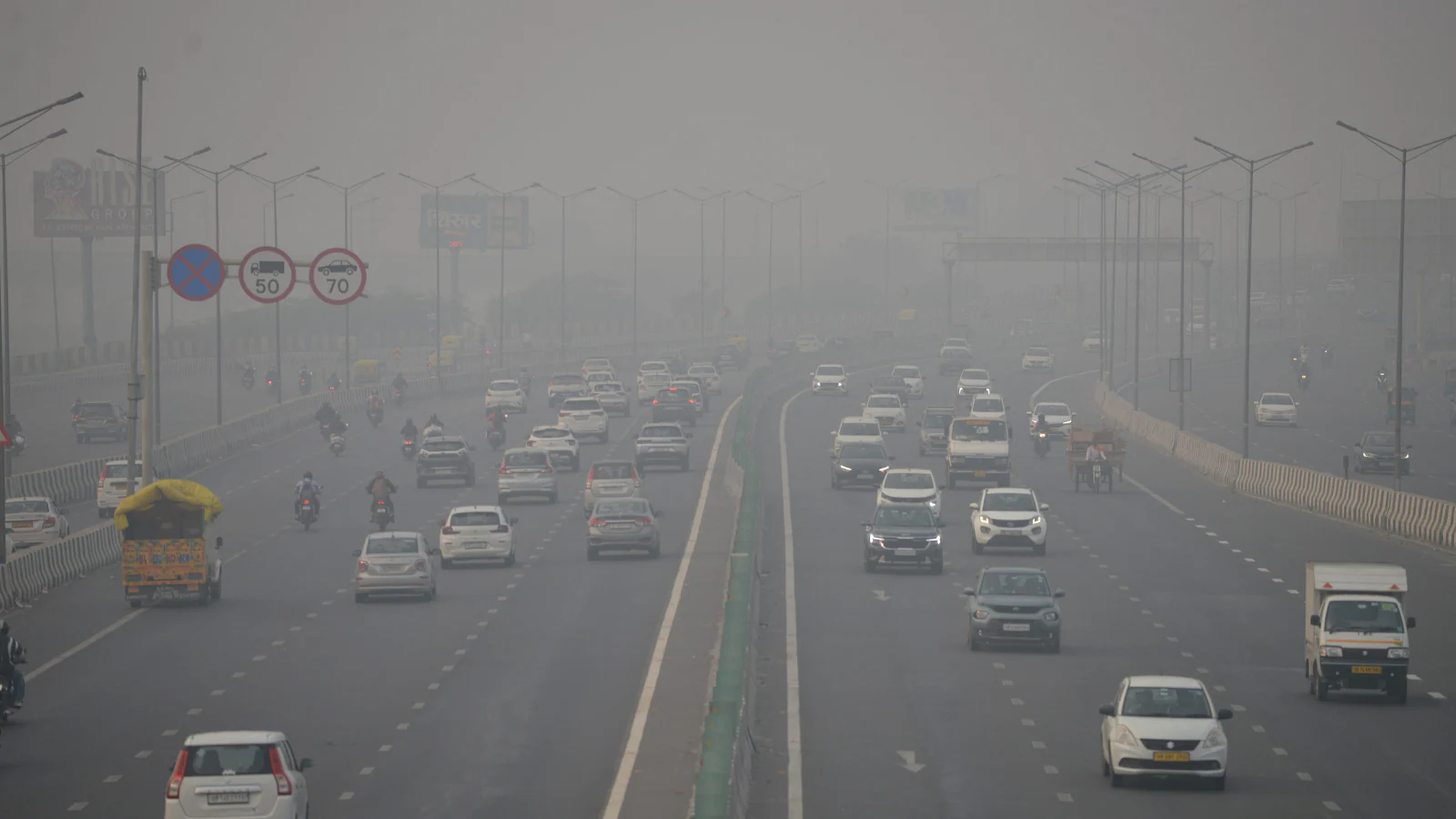 ‘Lungs Are Failing Me, Can’t Walk’: Delhi Man’s Health Report Exposes How Air Pollution Is Silently Damaging Body