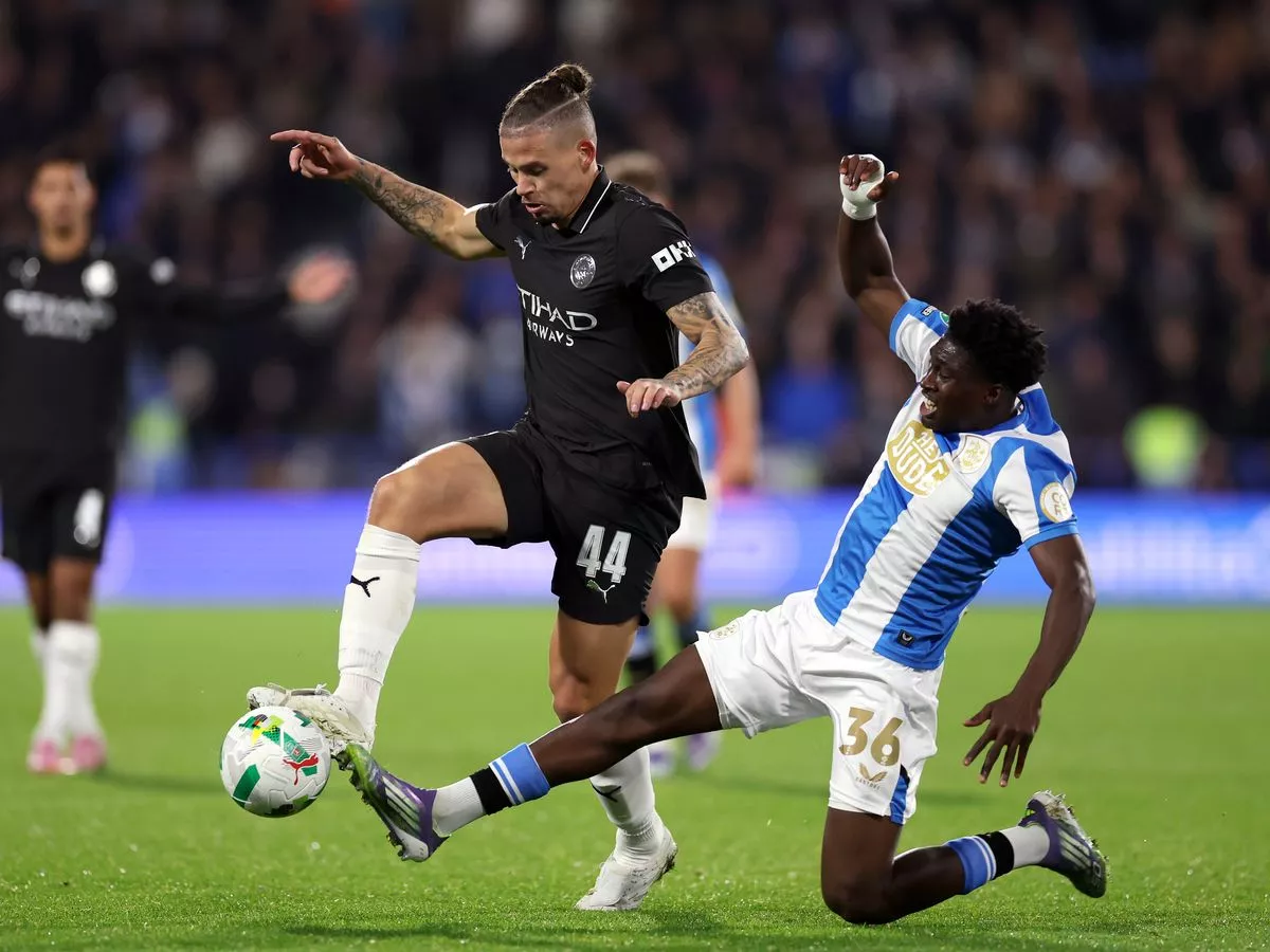 Pep Guardiola sends clear Kalvin Phillips message as decision made for Swansea vs Man City