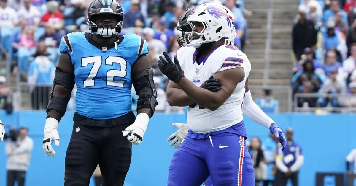 Bills defensive tackle Ed Oliver out indefinitely with torn biceps muscle