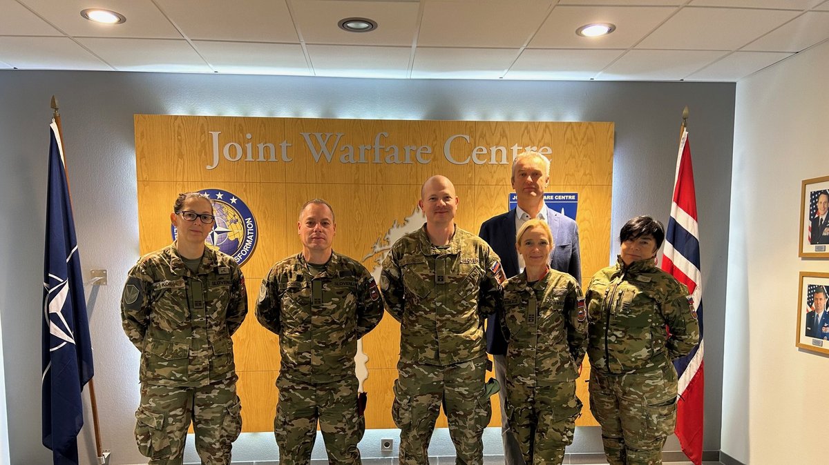 Slovenia joins NATO’s largest 2025 command exercise (PHOTO)