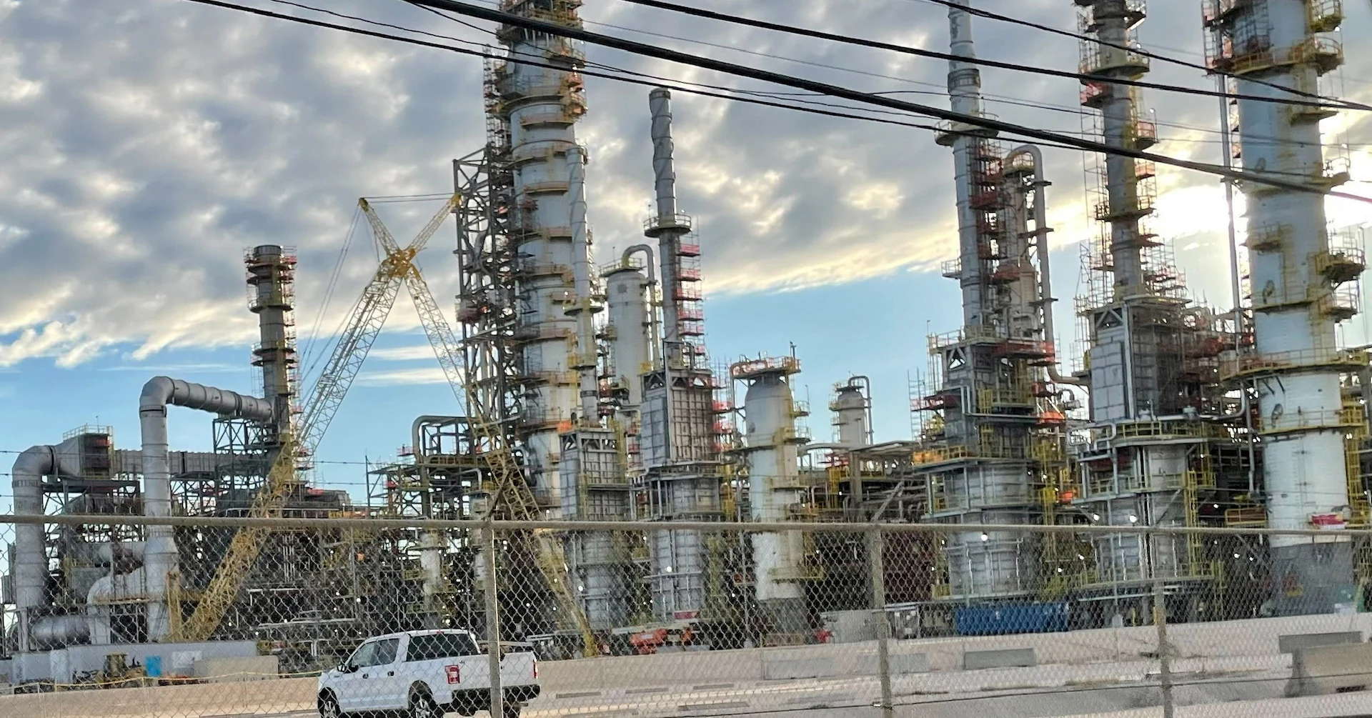 Big Oil earnings expected to edge up as analysts eye 2026 outlook