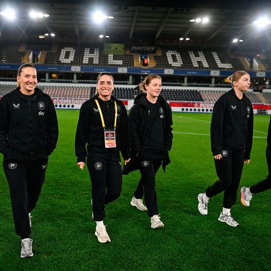 Belgium v Ireland: Carla Ward’s side take lead into second leg of Nations League play-off