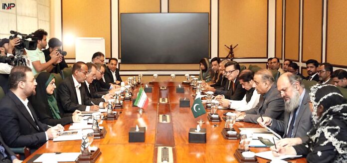 Pakistan, Iran agree on new trade and transport cooperation