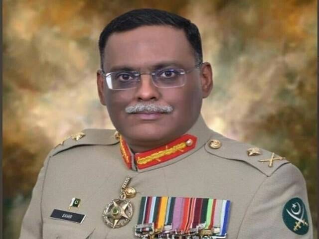 Pakistan, BD vow to boost defence, security cooperation