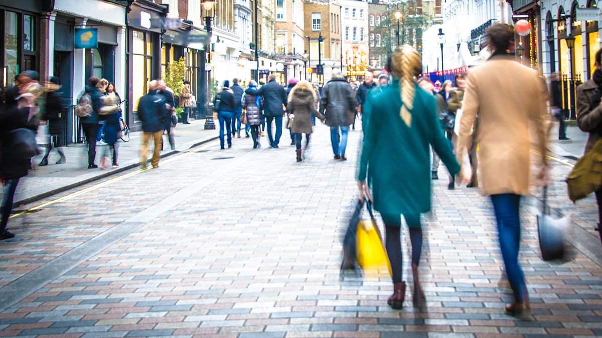Late Budget to hit High Street this Christmas