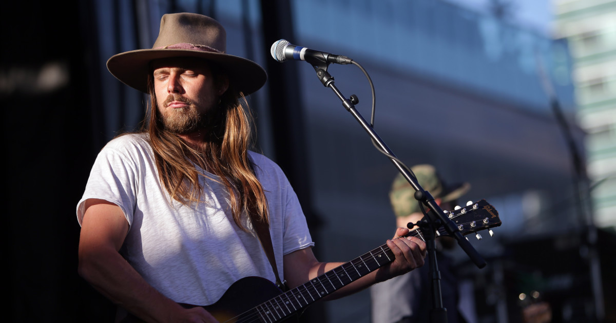 Lukas Nelson Sounds Like Dad Willie Nelson at Recent Concerts