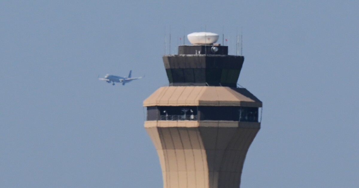 Flight disruptions growing as controllers face pressure after missing checks