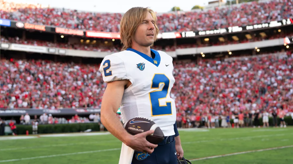 Glen Powell, Michael Waldron on 'Chad Powers' Finale, Filming at UGA Halftime