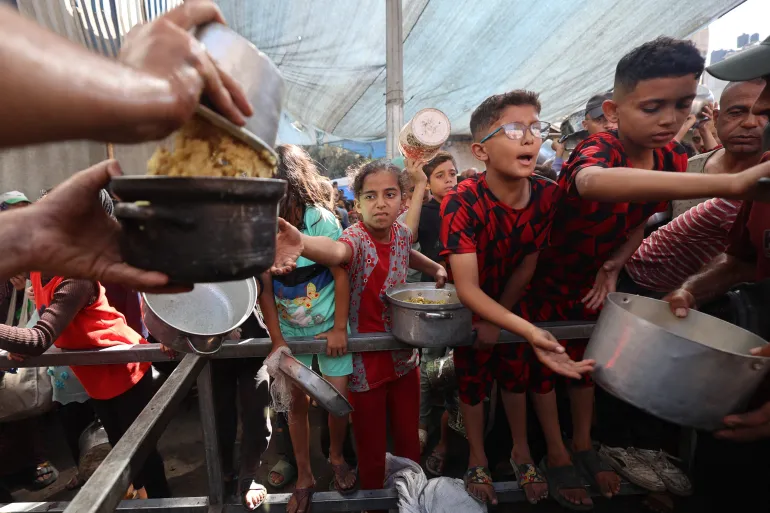 Egyptian machinery enters Gaza amid renewed Israeli truce violations