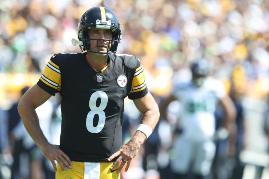 Aaron Rodgers’ retirement talk before Steelers-Packers draws blunt reaction from Jay Gruden