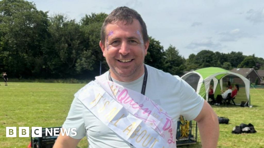 Teacher 'dedicated his life to helping others'