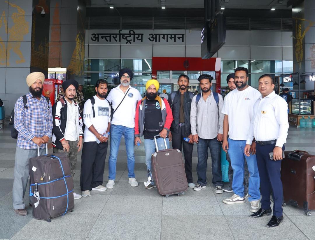 7 Punjab youths stranded in Tajikistan return to India | Tap to know more | Inshorts - Inshorts