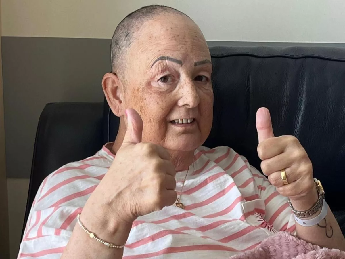 Chiropractor broke mum’s pelvis treating 'back pain' before shock cancer diagnosis