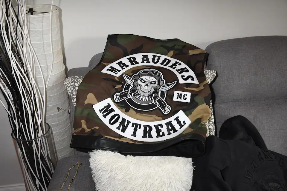 Des criminels avec un «semblant de courage»: un juge s’attaque aux motards et décerne 44 mois à un trafiquant membre d’un club-école des Hells Angels