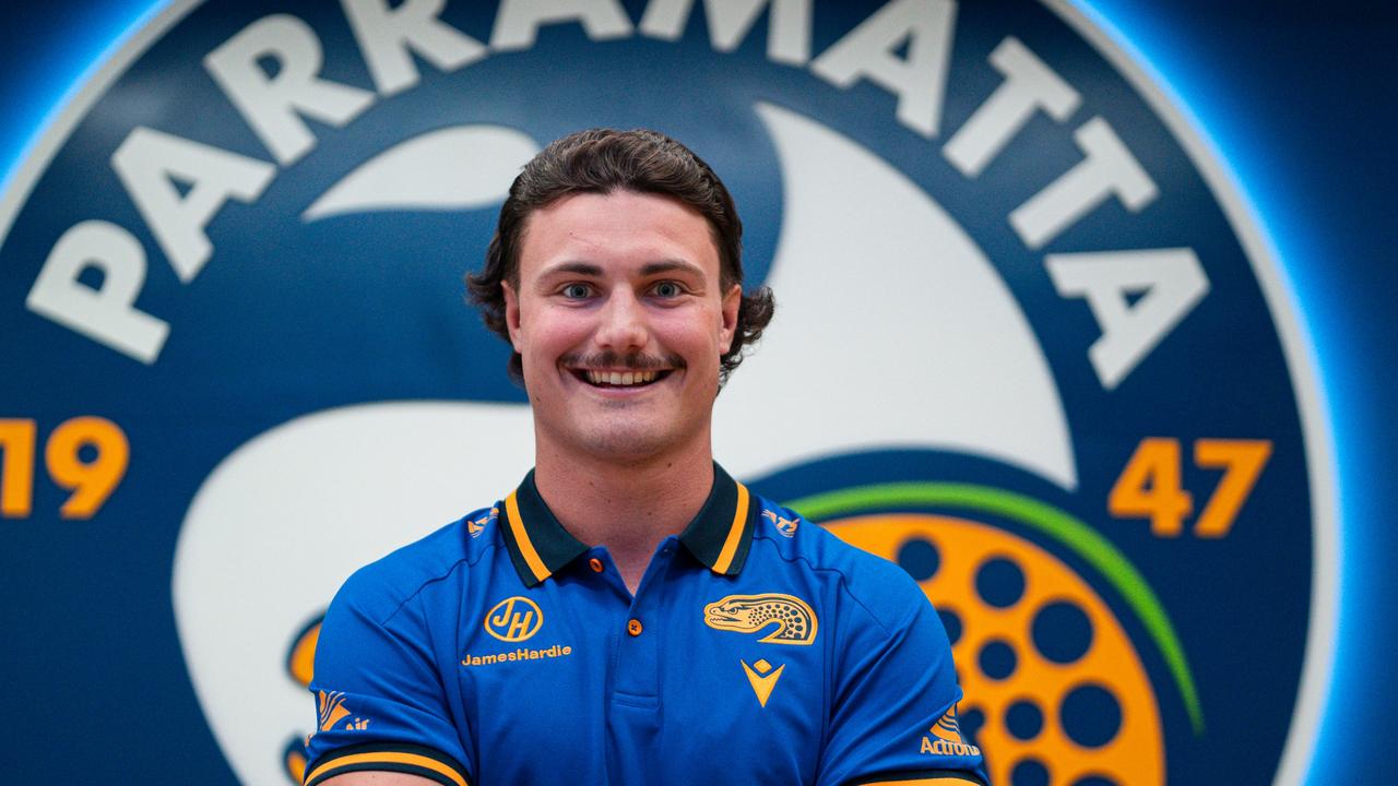 Hottest young half signs crazy deals with rivals