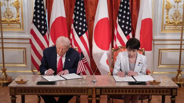 Trump Signs Trade, Rare Earths Deal With Japan's First Woman PM Sanae Takaichi: 5 Points