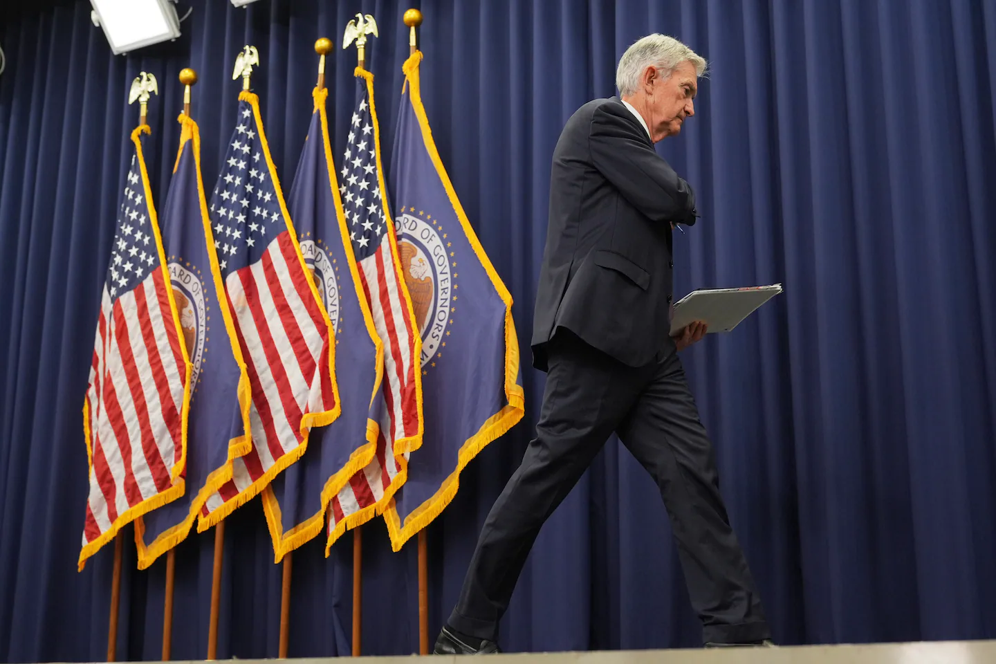 Inflation, politics and data blackout collide around Fed’s rate cut decision