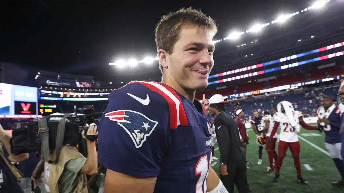 Patriots’ Drake Maye earns MVP chants as he slices and dices Browns’ defense