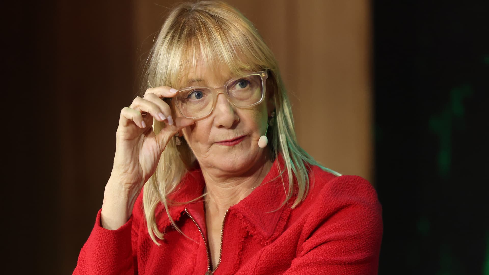 The class everyone should take early career, from finance exec who oversees $300 billion