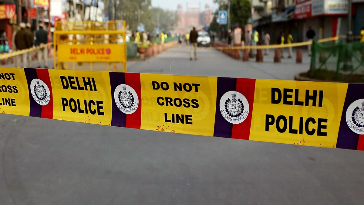 DU Student ‘Acid Attack’ Case: Delhi Police Give Clean Chit to Main Suspect After CCTV Shows He Was Not at Crime Scene