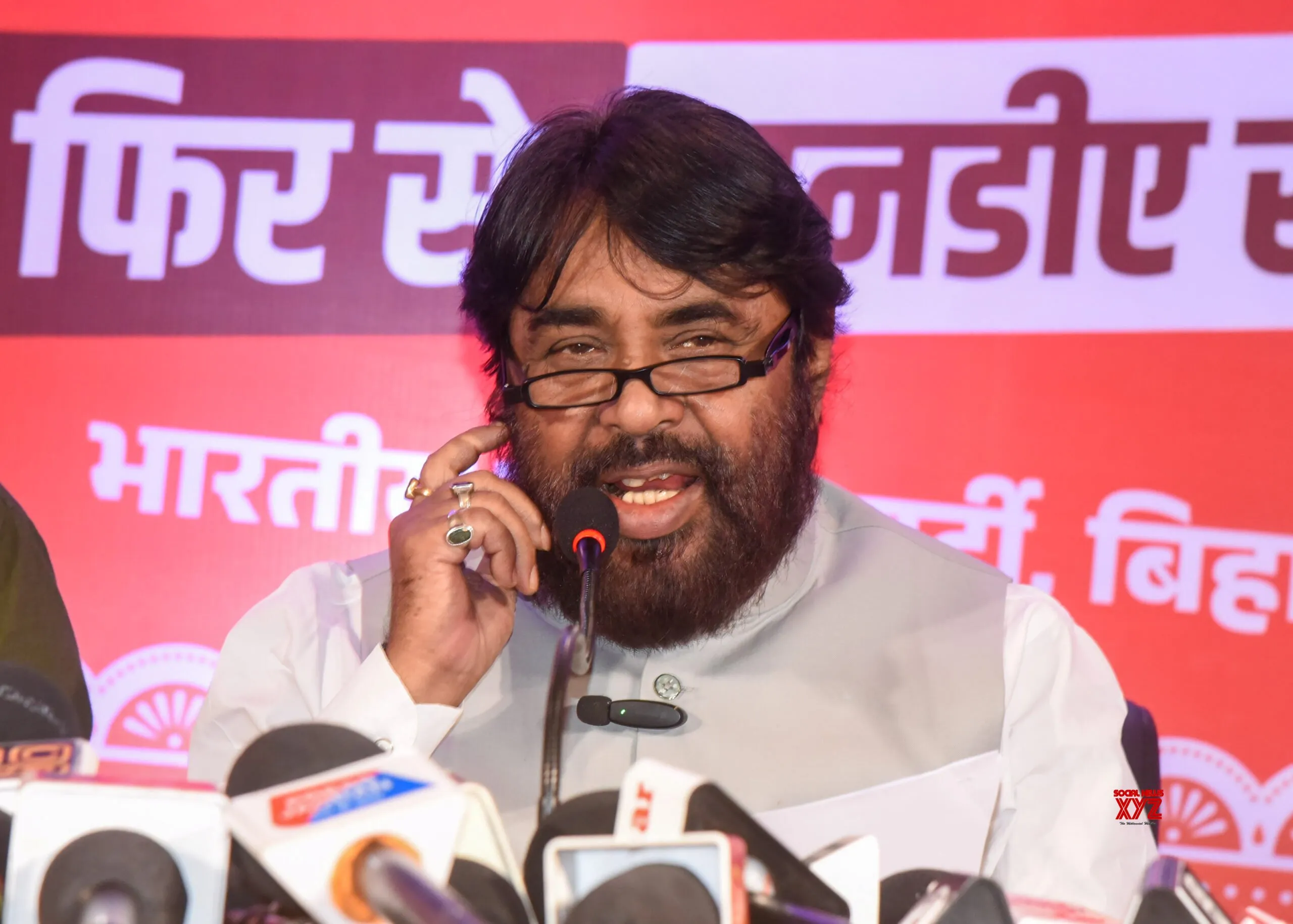 Patna: Nawal Kishor Yadav addresses a press conference #Gallery