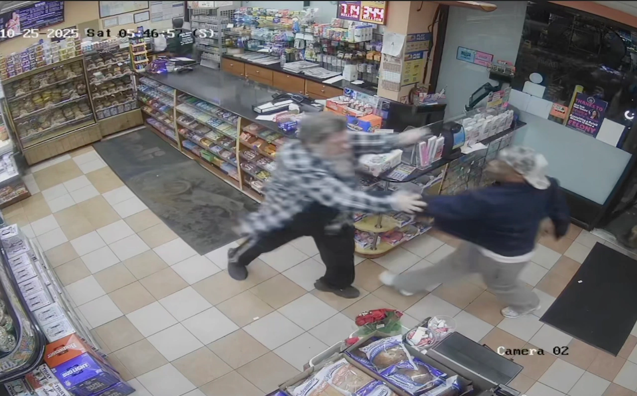Watch: Shocking video shows violent altercation in deli on Staten Island