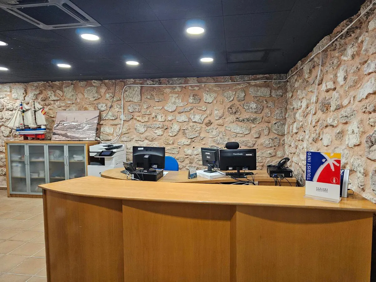 Santa Pola tourist offices secure renewal of Q for tourism quality