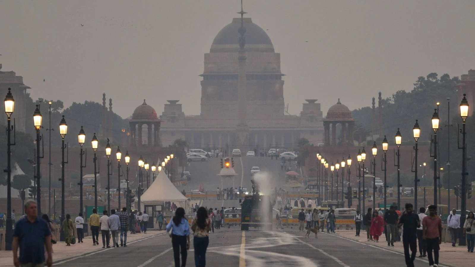 Toxic Air Chokes Delhi-NCR: Hospitals Report Surge In Respiratory Illnesses, Slow Recovery