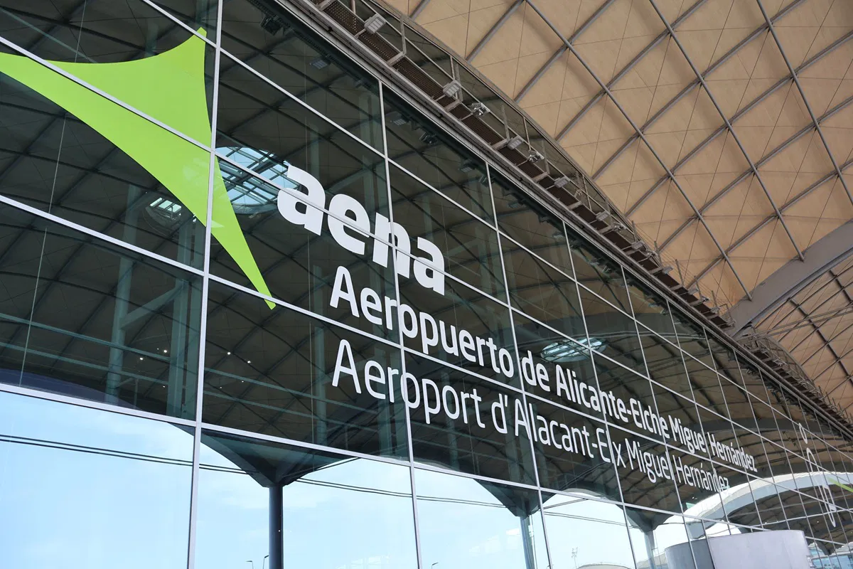 Alicante-Elche Airport forced to close after drone sighting