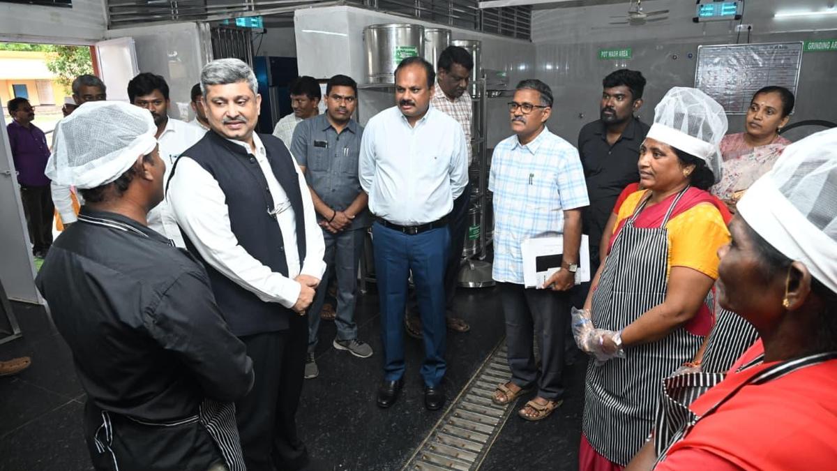 Planning to open 33 ’smart kitchens’ in 11 mandals by December end, says Kadapa Collector