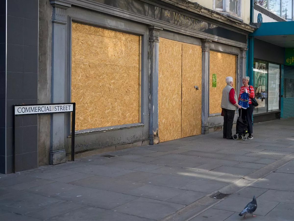 UK's high street faces 'total collapse' in next 10 years if five things don't happen