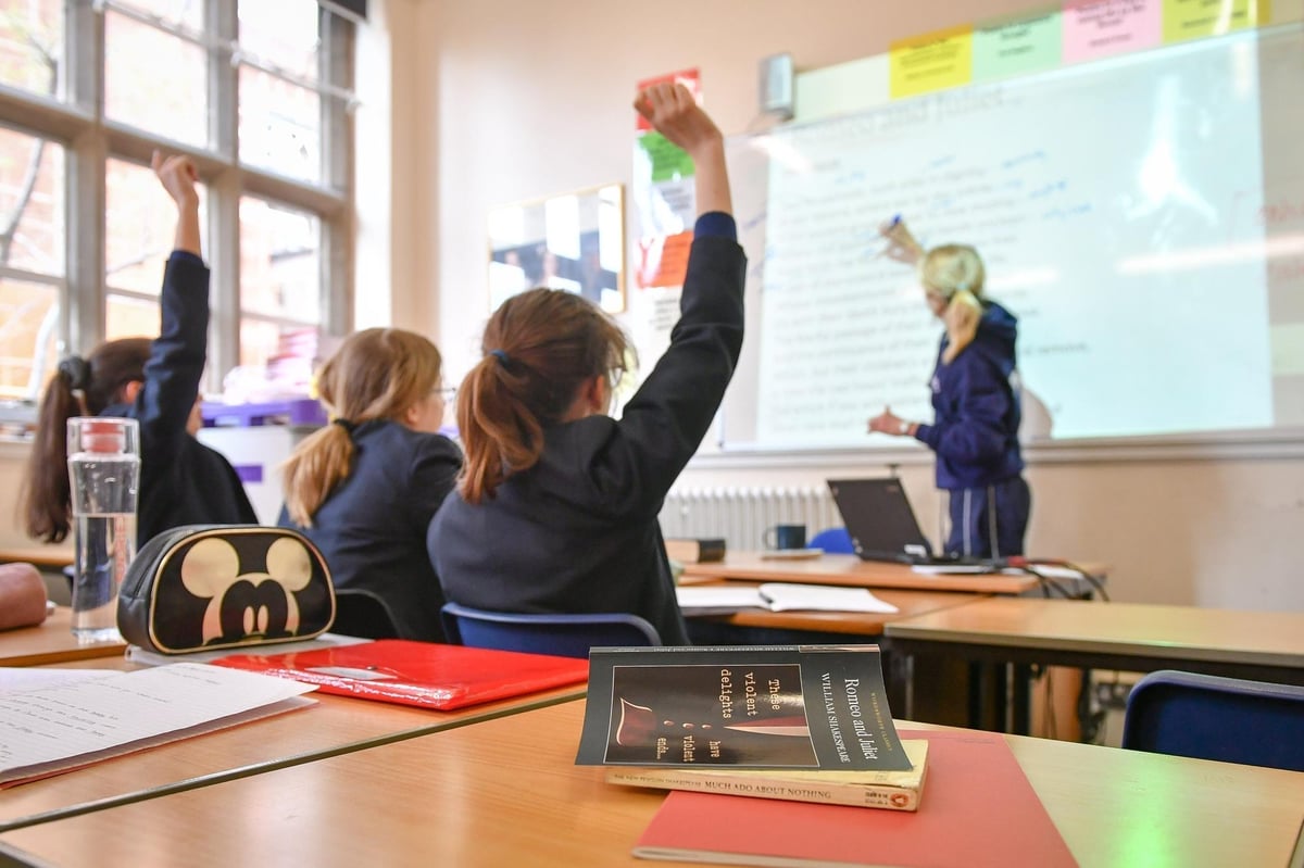 Call for Edinburgh Council to carry out school attendance investigation