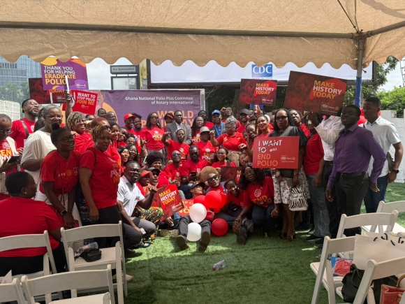 Ghana National PolioPlus Committee unveils “End Polio Now” billboard in Accra