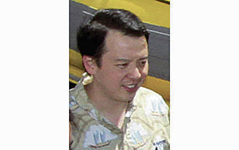 Ex-Hawaii CEO sentenced for illegal donations