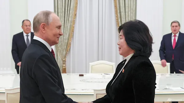 Putin hosts North Korea top diplomat, hails deepening Pyongyang ties