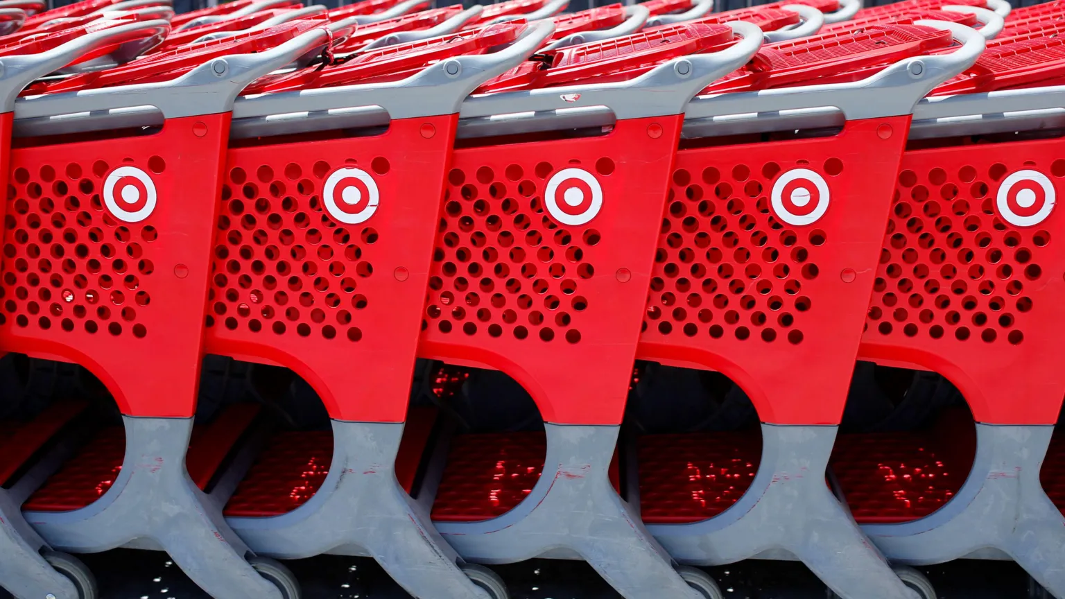 US retail giant Target to slash 1,800 office jobs in bid for turnaround