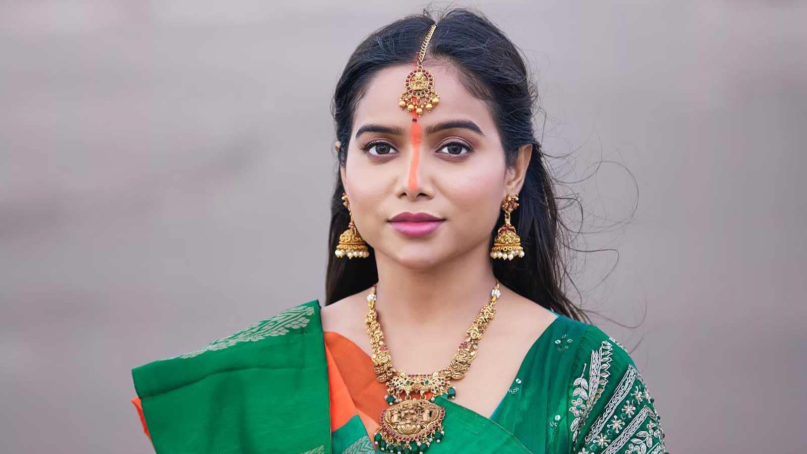 Is Manisha Rani Married? Fans Question Ex Bigg Boss Contestant Over ‘Sindoor’ Pictures On Chhath