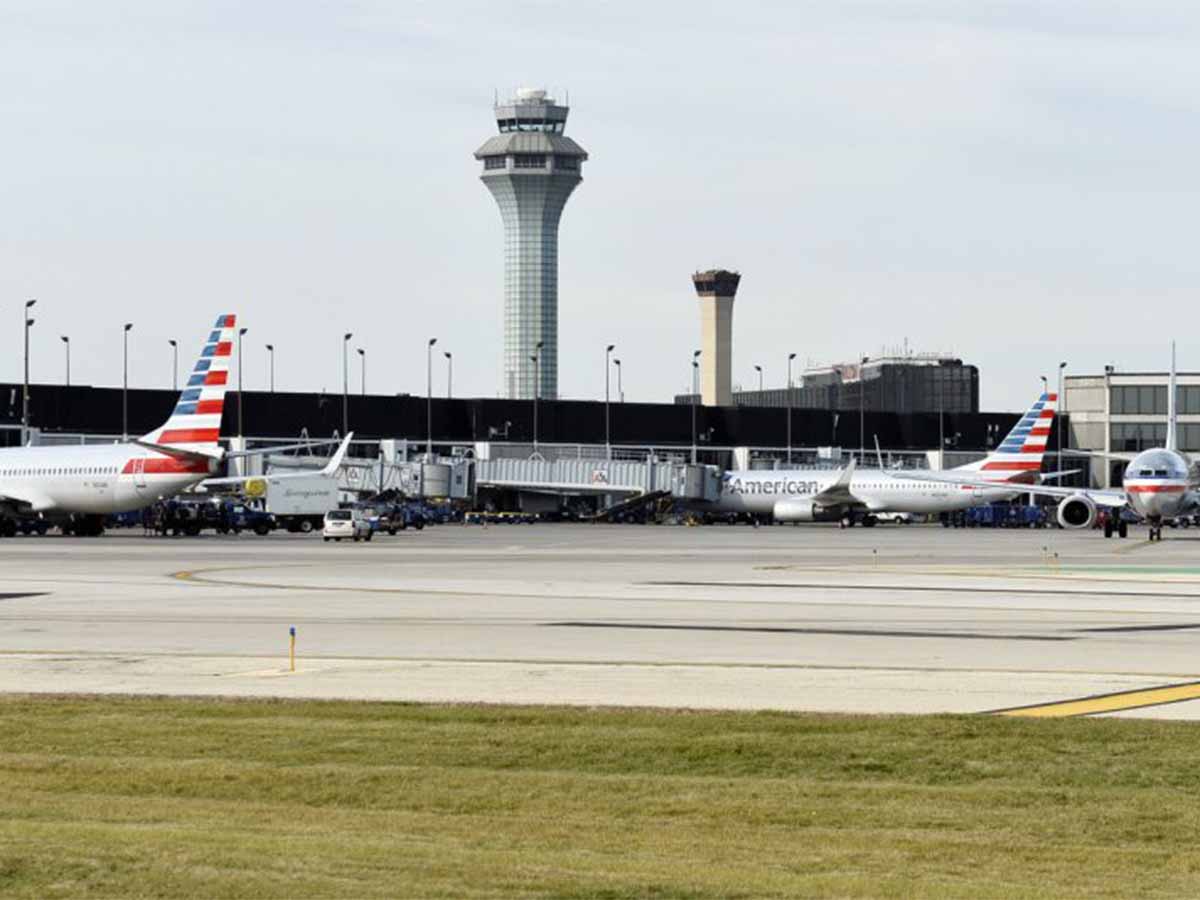 US Government Shutdown Strains Air Traffic, Delays Nearly 7,000 Flights