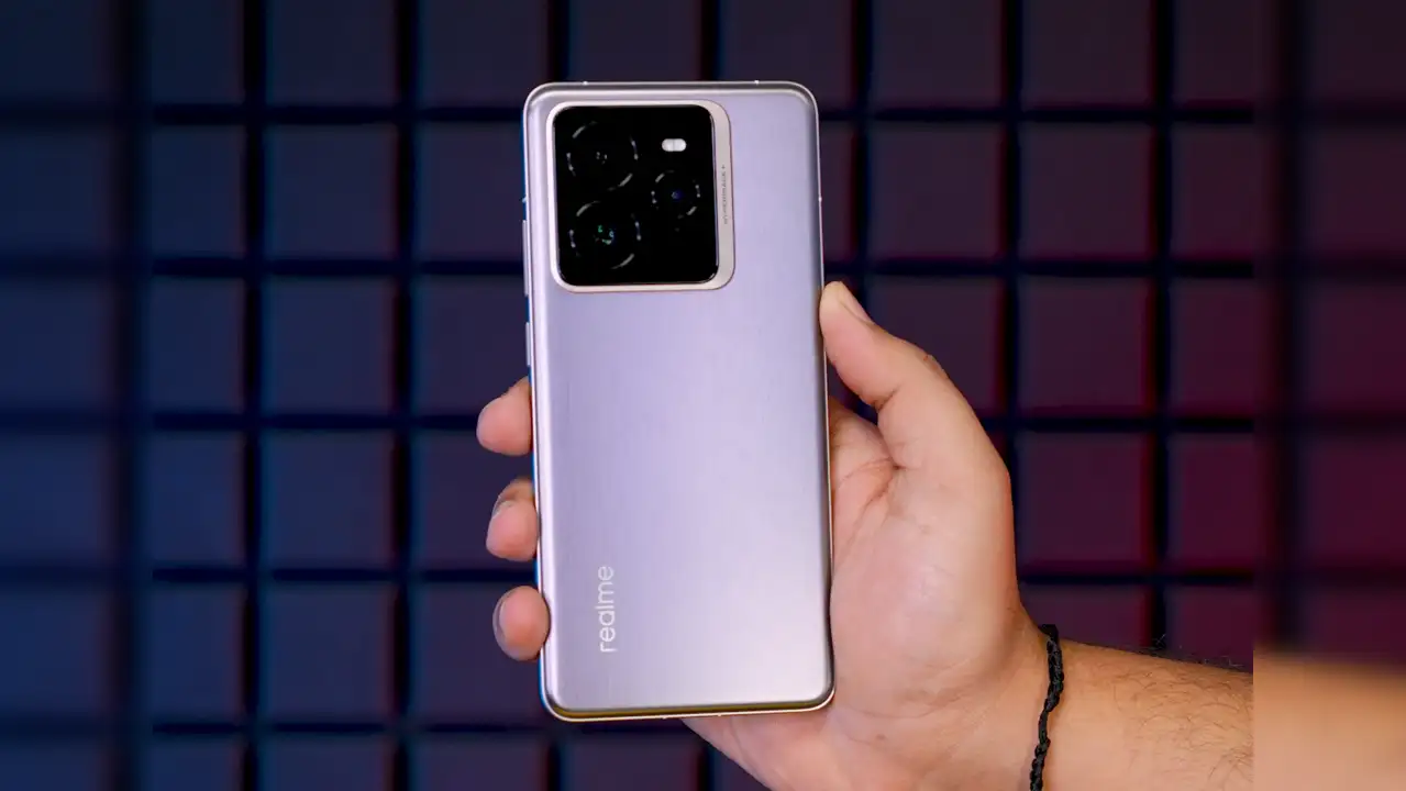 Realme GT 7 Pro Price Drops By Rs 17225 On Flipkart, Now Available For Rs 42...