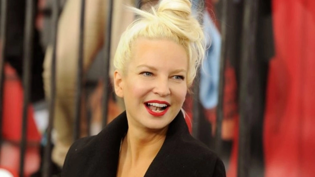 ‘Cheap Thrills’ Hitmaker Sia Says Her Ex-Husband Daniel Bernad Is ‘Weaponising’ Addiction Issues With No Basis in Reality