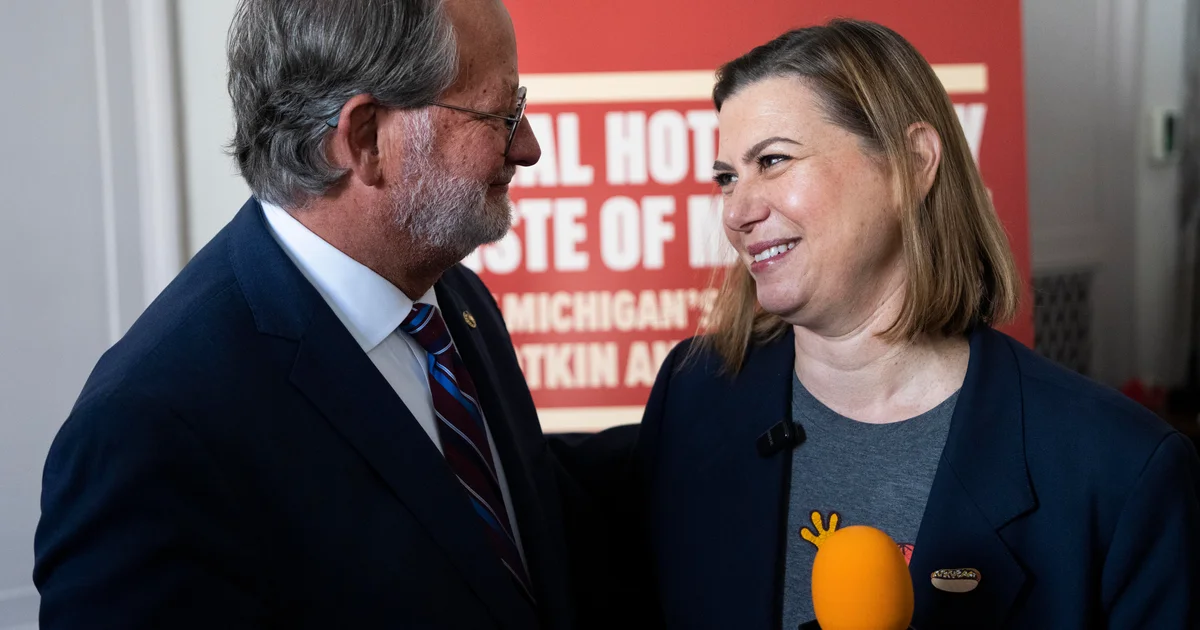 Sens. Gary Peters, Elissa Slotkin call on Trump administration to release SNAP benefits