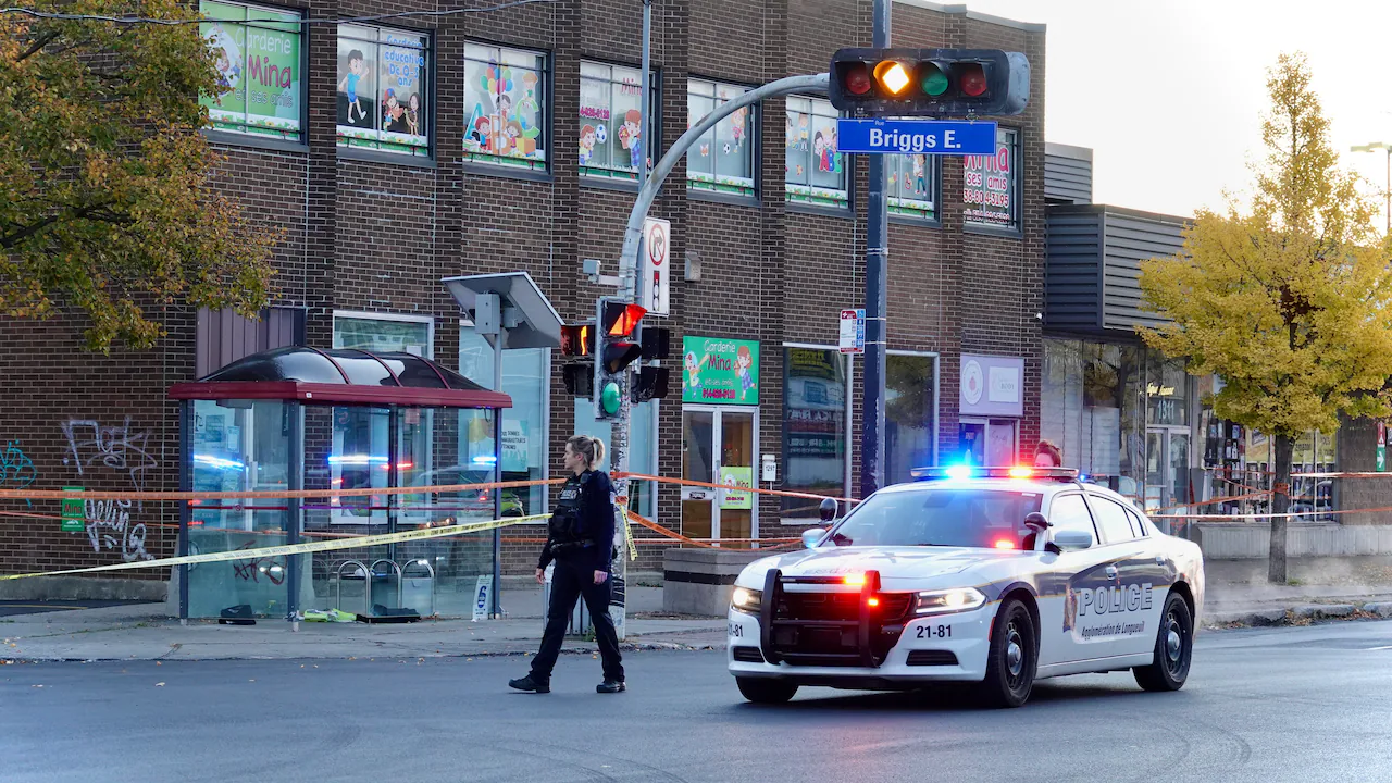 Police arrest woman in connection with dead newborn found in Longueuil, Que., bus shelter