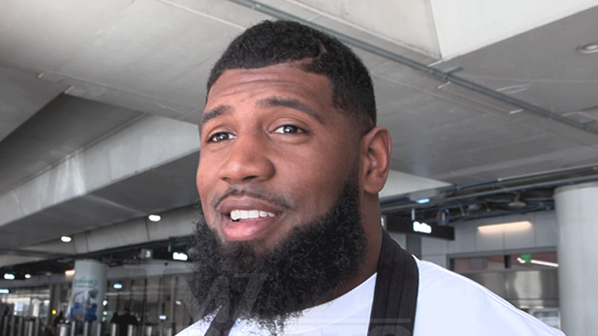 Ed Oliver Heading For Biceps Surgery, Vows To Return For Bills Super Bowl