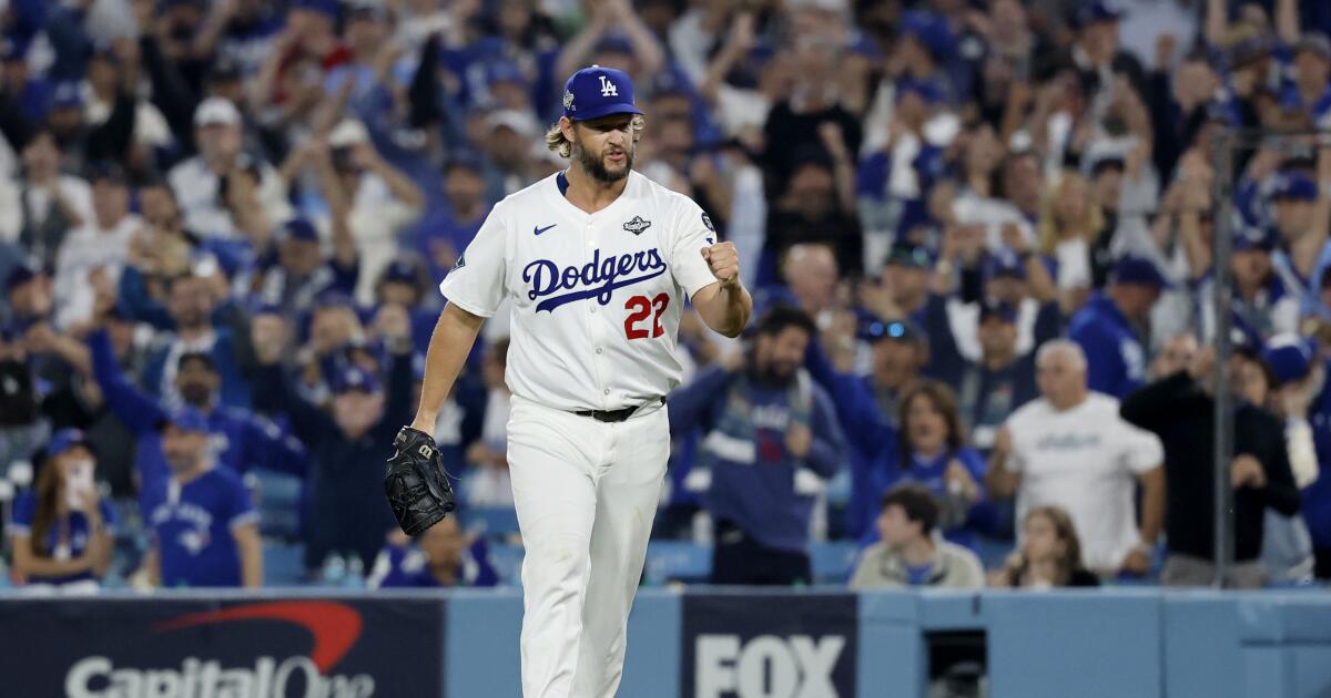 Inside Clayton Kershaw's brief, clutch outing in World Series Game 3