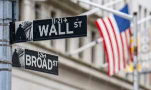 US Banks’ Exposure to Private Equity Surges—Experts Warn of Potential Contagion