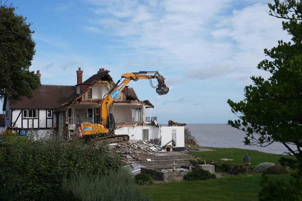 Pensioner’s clifftop home demolished after ‘critical safety levels’ reached